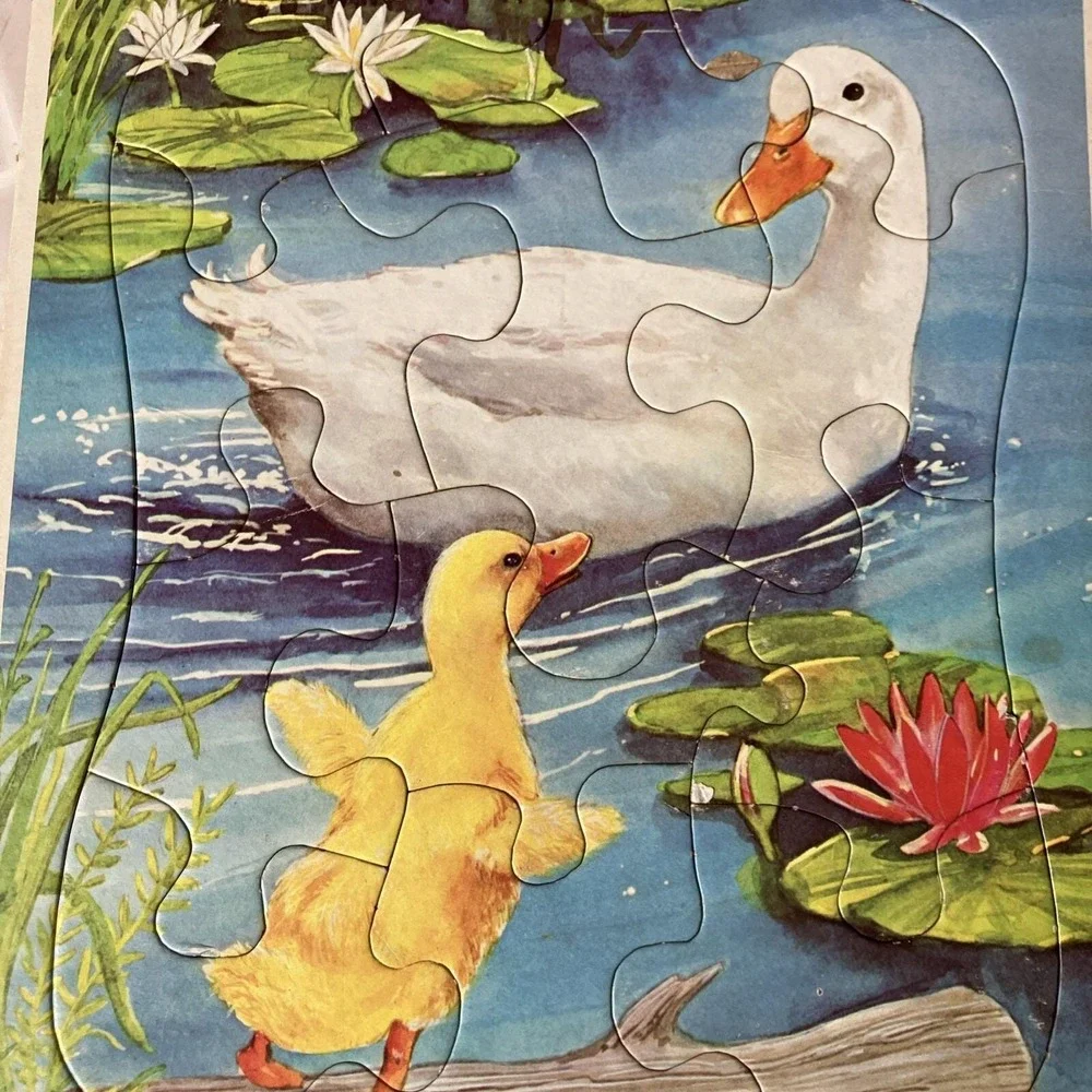 Duck & Duckling Golden Frame Tray Puzzle 12 Pc Western Publishing Vintage 1983